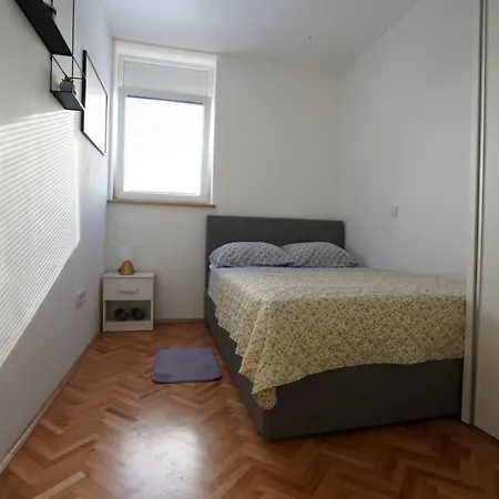 Apartment Ema&nola Šibenik