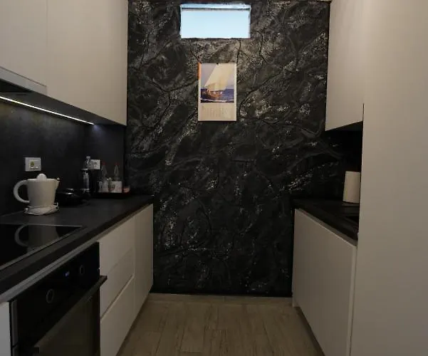 דירה Ema&nola שיבניק